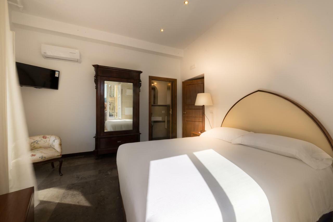 Baroni Giampiccolo Suite Ragusa Exterior photo